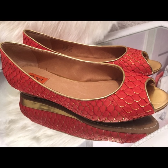 Miz Mooz Shoes - Miz Mooz peep toe PLAYDATE Red Collection